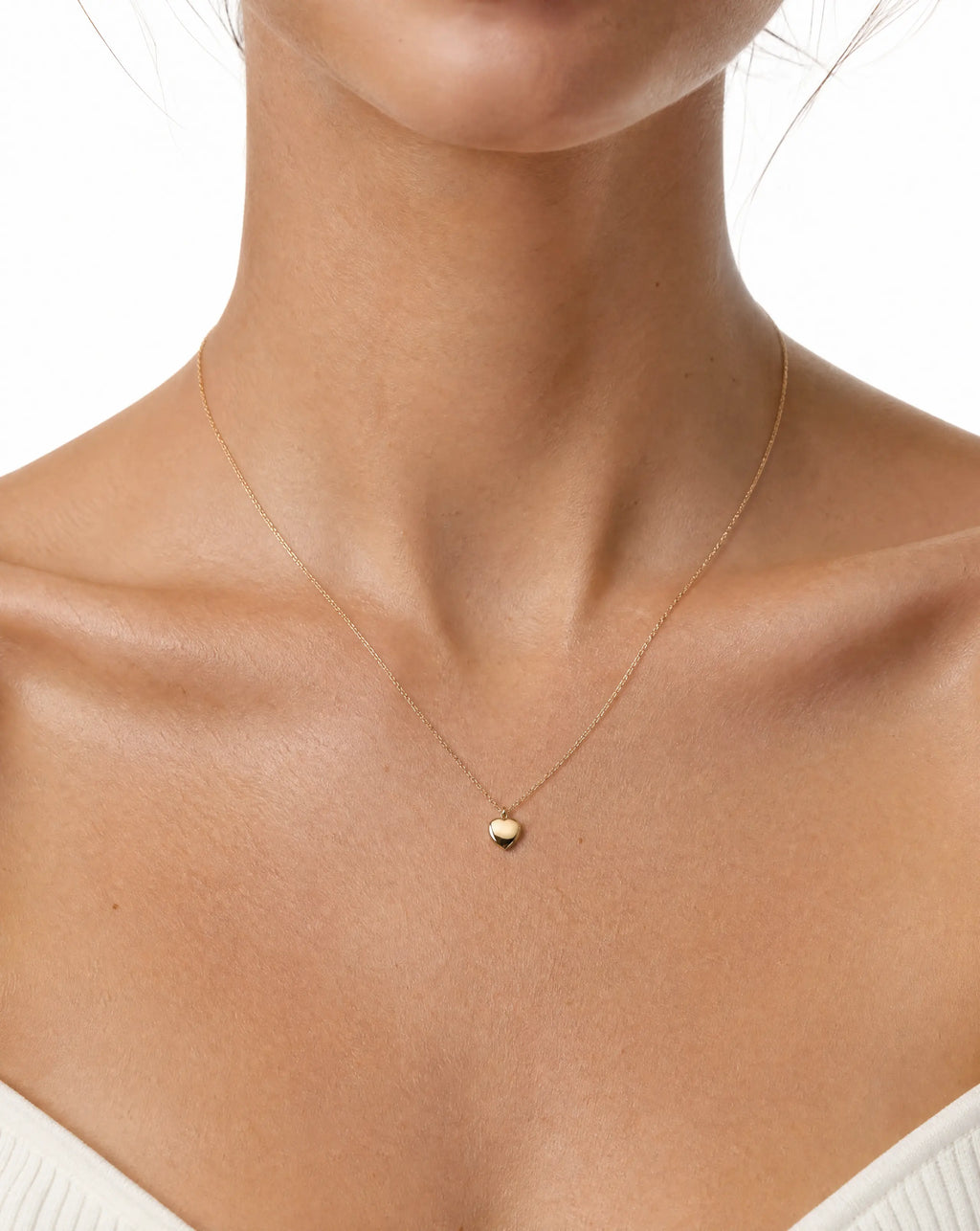 Rising Star Minimal Heart Necklace Delisa Jewelry