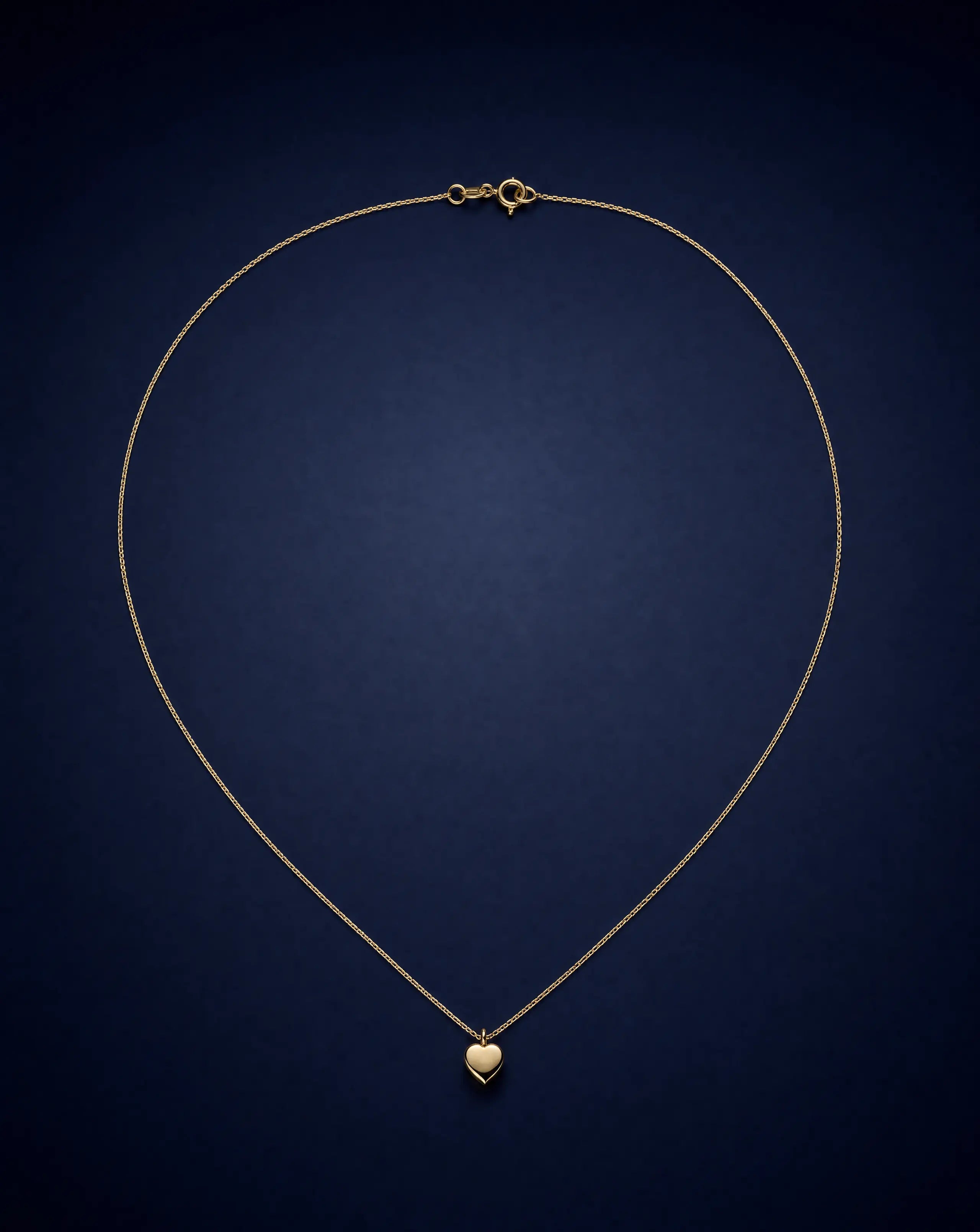 Rising Star Minimal Heart Necklace Delisa Jewelry